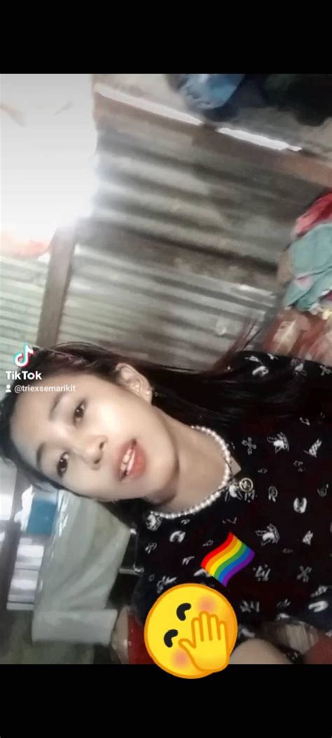 Humirit Pa si Pangit Kay Marikit.